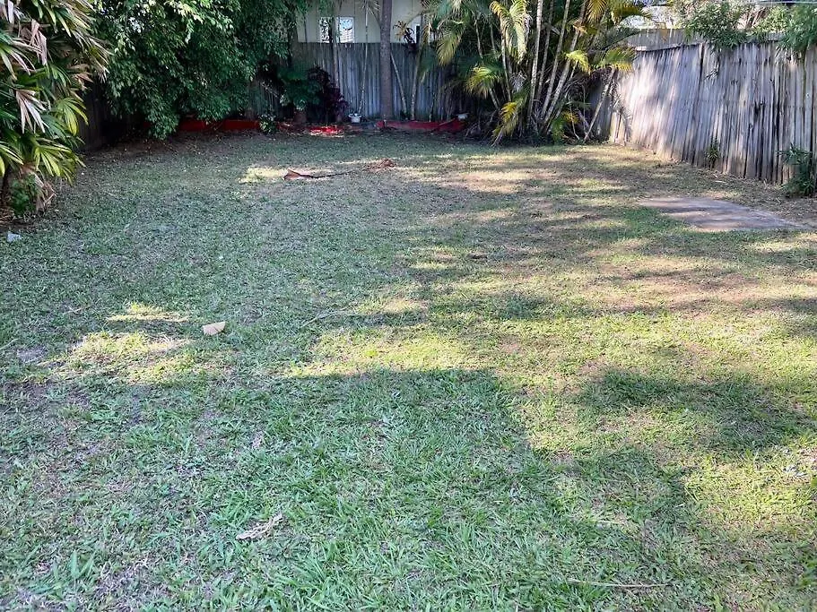 Bayside Living - Walk To Water - Central Location Deception Bay Holiday home