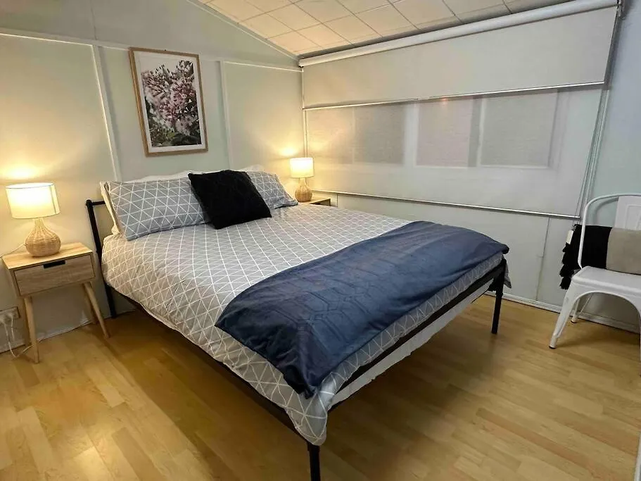 Holiday home Bayside Living - Walk To Water - Central Location Deception Bay
