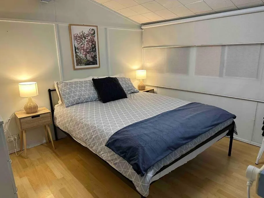 Holiday home Bayside Living - Walk To Water - Central Location Deception Bay